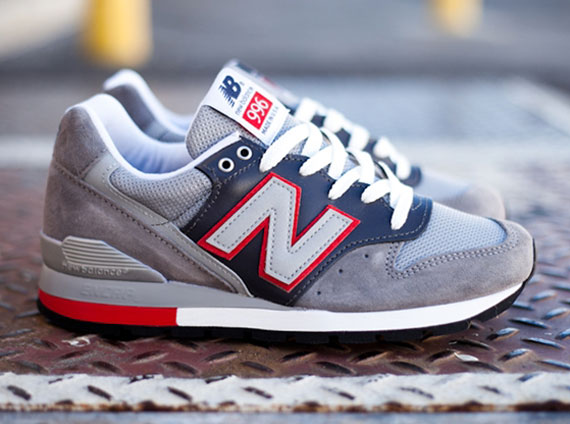 New Balance 996 - Grey - Navy - Red 