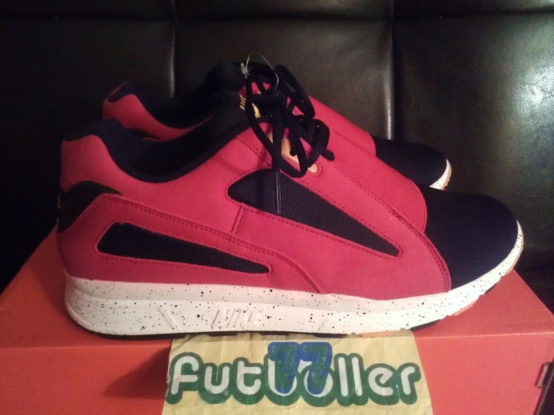 nike-air-current-university-red-sample-05 Nike Air Current University Red Sample 05