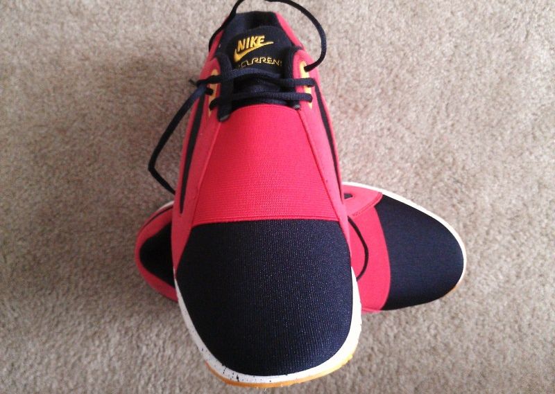 nike-air-current-university-red-sample-07 Nike Air Current University Red Sample 07