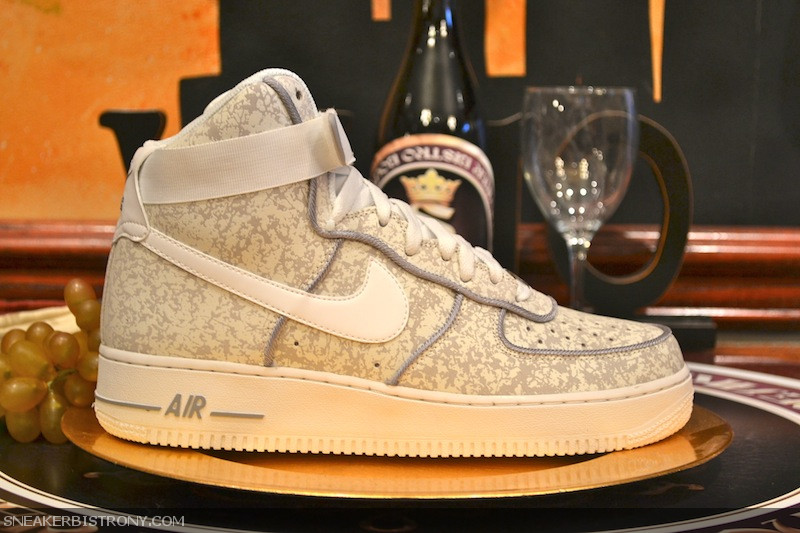 Nike Air Force 1 High Crackle Summit White Matte Silver 2