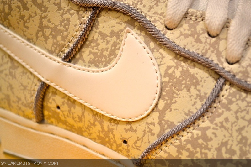 Nike Air Force 1 High Crackle Summit White Matte Silver 3