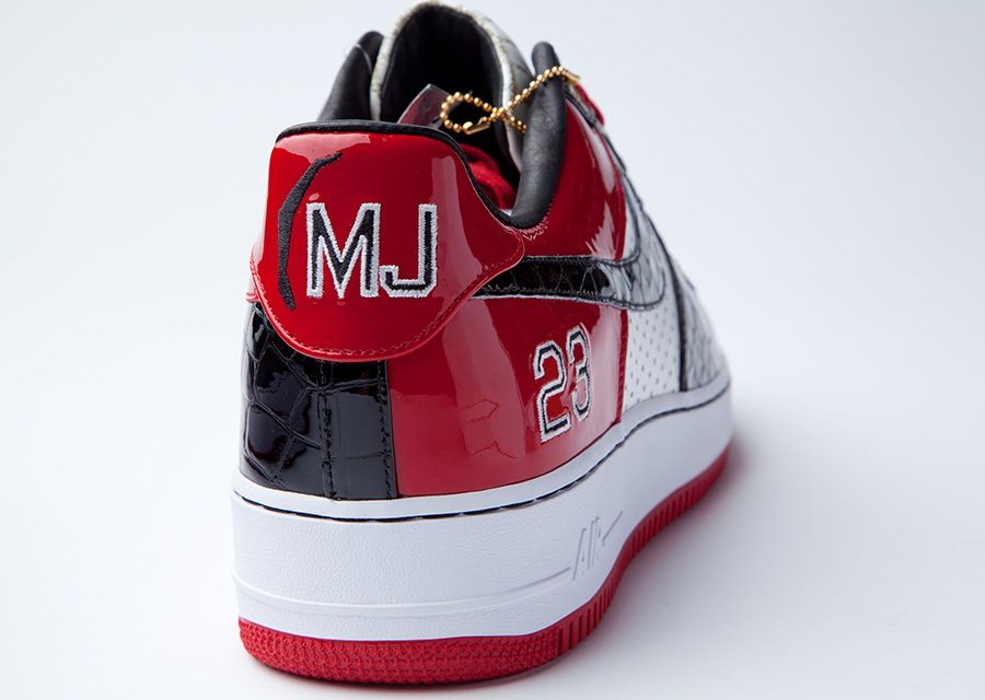 Nike Air Force 1 Low Bespoke Michael Jordan 02