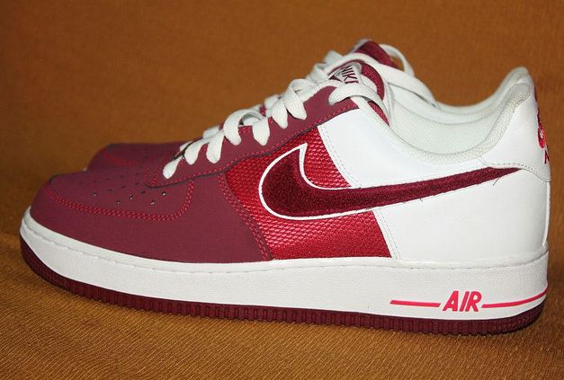 nike-air-force-1-low-varsity-burgundy-02 Nike Air Force 1 Low Varsity Burgundy 02