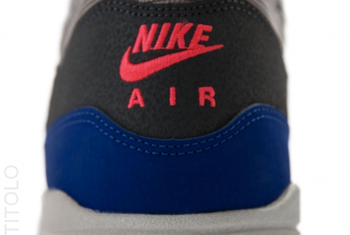 Nike Air Max 1 Essential Grey Ultramarine Seal Red 4