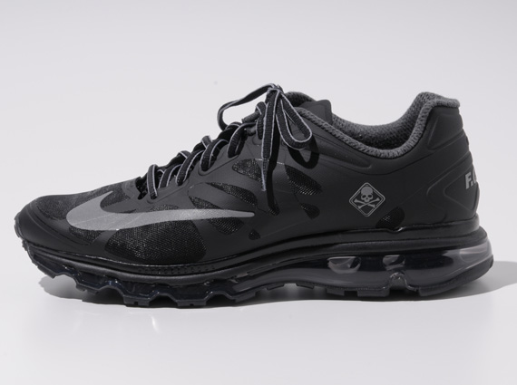 F.C.R.B. x mastermind JAPAN x Nike Air Max+ 2012