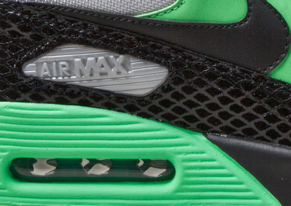 Nike Air Max 90 "Tree Snake"