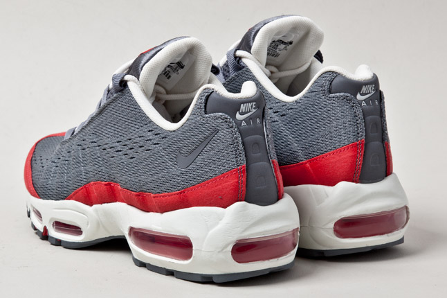 nike-air-max-95-em-tokyo-4 Nike Air Max 95 Em Tokyo 4