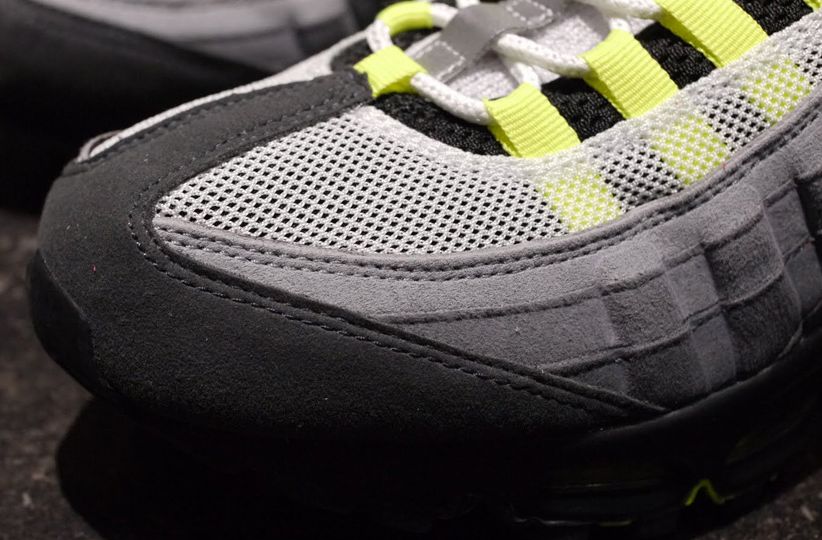 Nike Air Max 95 Neon Og Vntg Release Date 02