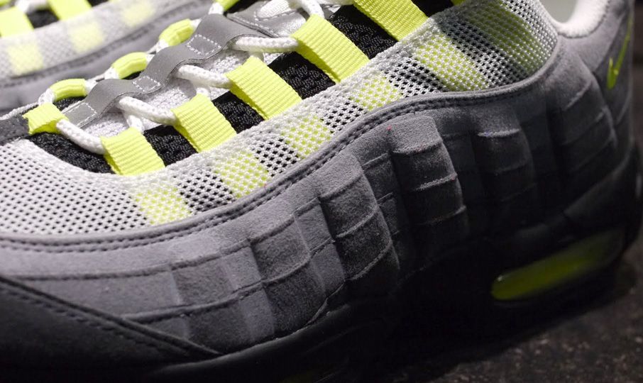 Nike Air Max 95 Neon Og Vntg Release Date 03