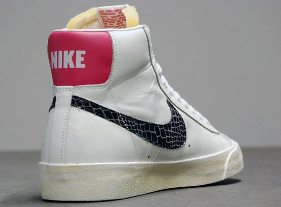 Nike Blazer Mid ’77 PRM VNTG – Sail – Pink Force