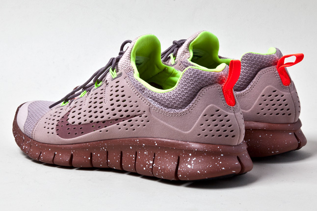 Nike free powerlines ii pink on sale