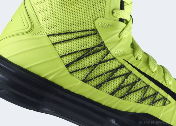 Nike Lunar Hyperdunk+ “Atomic Green”