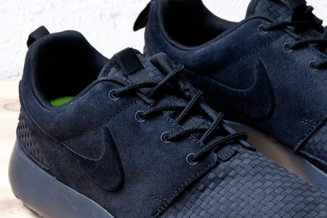 Nike Roshe Run Woven 7