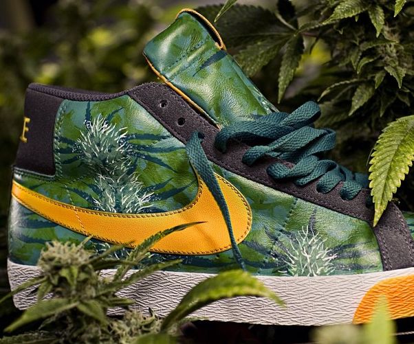nike-sb-blazer-marihuana-customs-05 Nike Sb Blazer Marihuana Customs 05