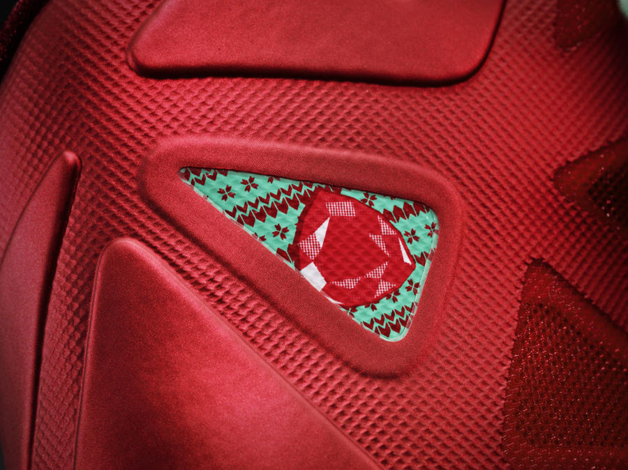 Nike Unveils Christmas 2012 7