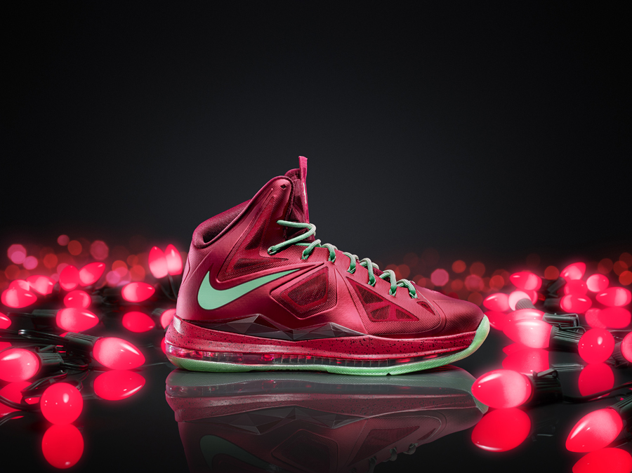 Nike Basketball “Christmas Pack” Officially Unveiled