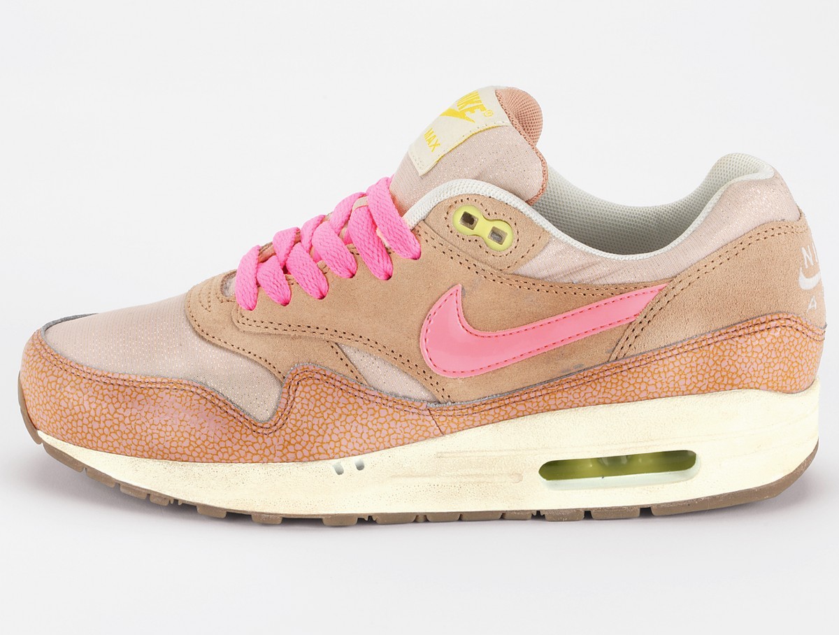 nike-wmns-air-max-1-metallic-pink-1 Nike Wmns Air Max 1 Metallic Pink 1