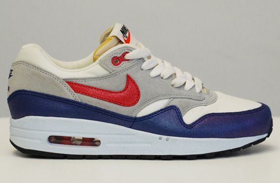 air max 1 red and blue