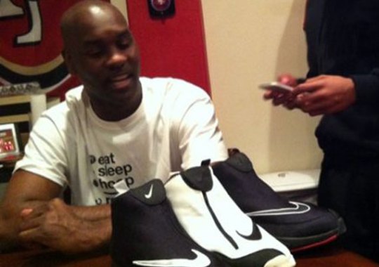 Nike Zoom Flight ’98 “The Glove” – Returning March 2013