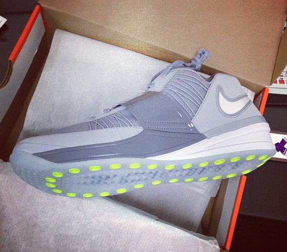 nike-zoom-revis-cool-grey-1 Nike Zoom Revis Cool Grey 1