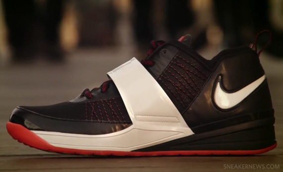 Inside the Nike Zoom Revis