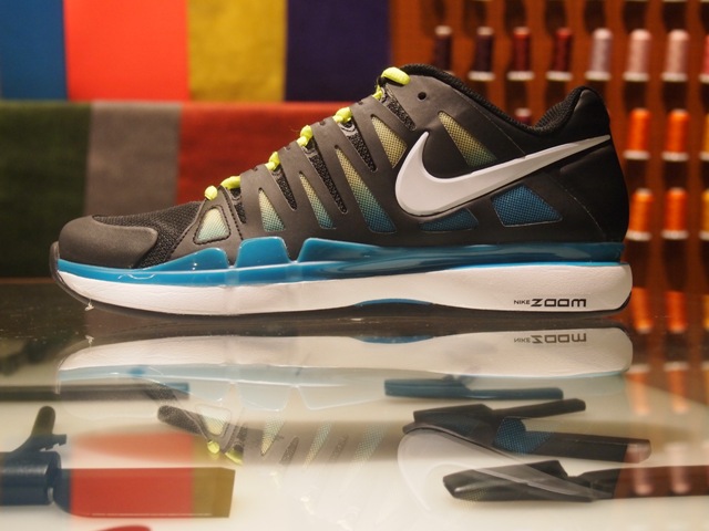 OLYMPUS DIGITAL CAMERA Nike Zoom Vapor Tour Id Samples 01