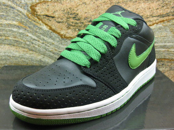 Air Jordan 1 Phat Low Polka Dot Black Chlorophyll 5