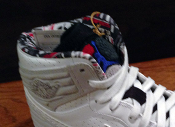 Air Jordan 1 Viii Bugs