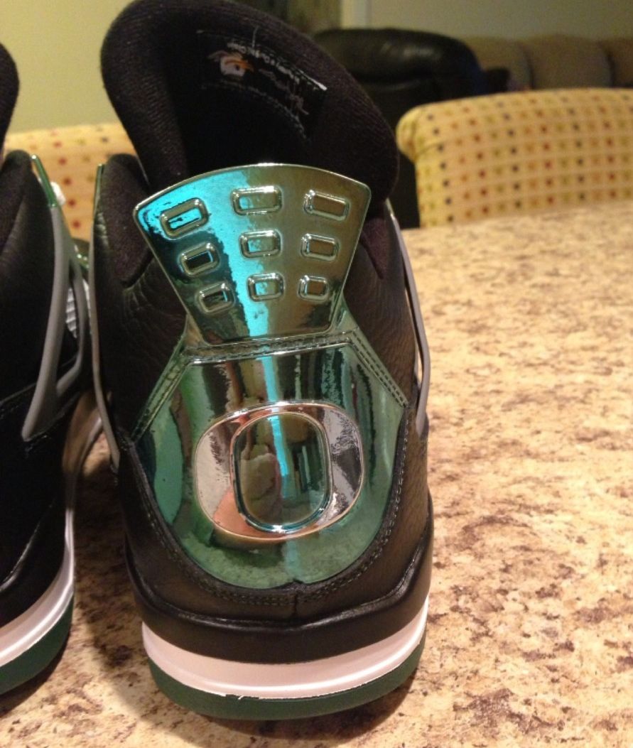 air-jordan-iv-oregon-available-on-ebay-04 Air Jordan Iv Oregon Available On Ebay 04