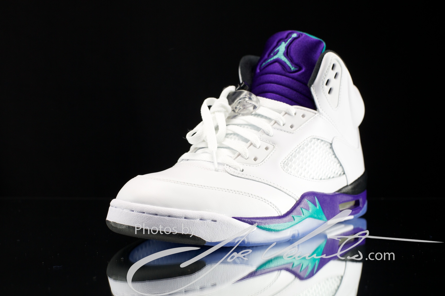 air-jordan-v-grape-detailed-images-3 Air Jordan V Grape Detailed Images 3