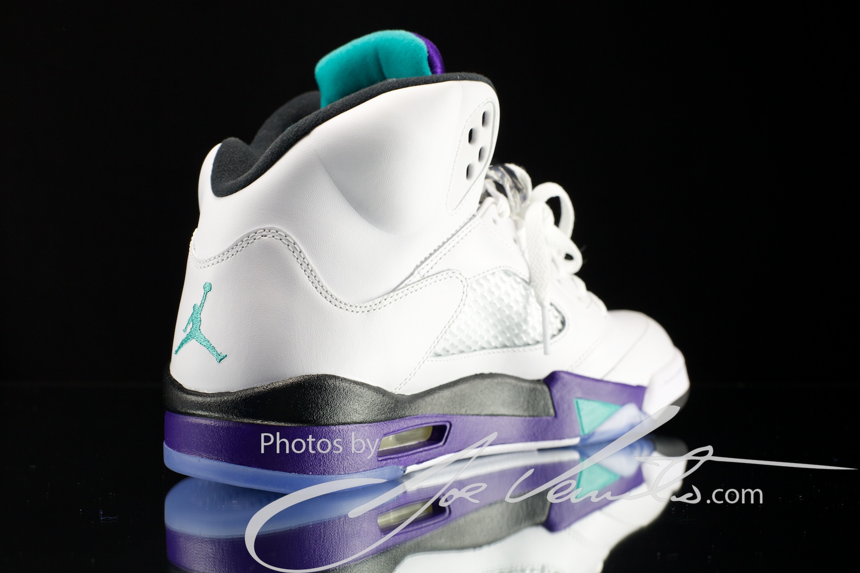 air-jordan-v-grape-detailed-images-6 Air Jordan V Grape Detailed Images 6