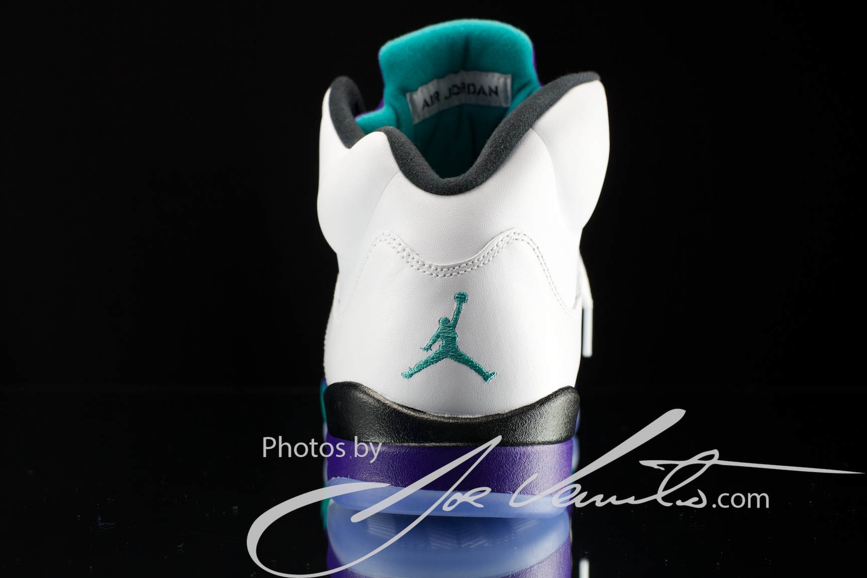 air-jordan-v-grape-detailed-images-7 Air Jordan V Grape Detailed Images 7