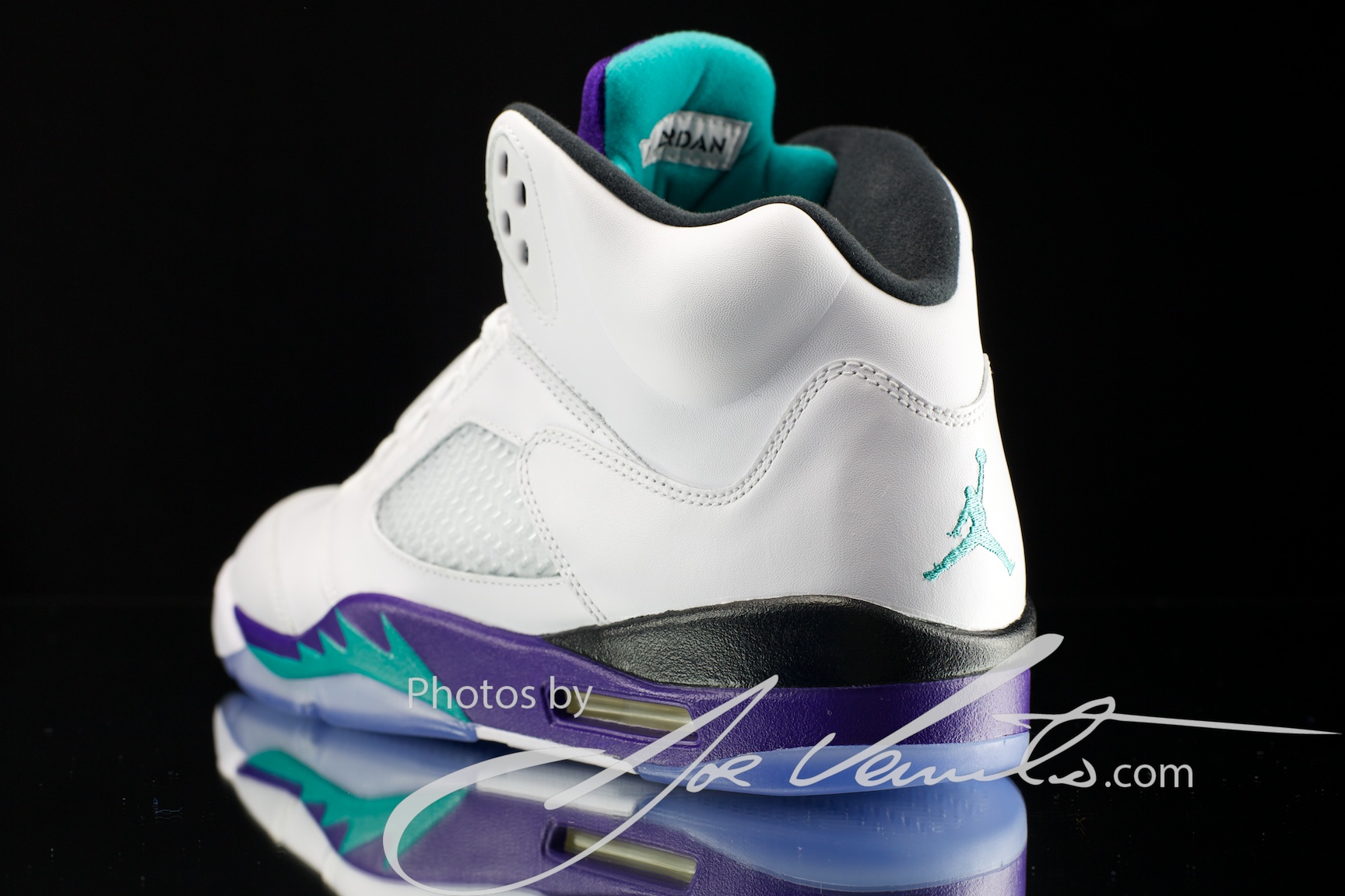 air-jordan-v-grape-detailed-images-8 Air Jordan V Grape Detailed Images 8