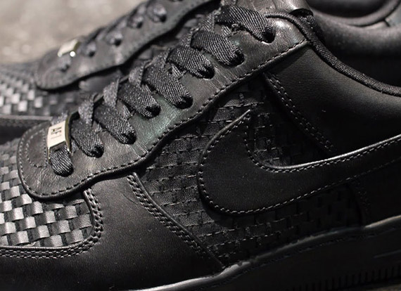 Black Nike Air Force 1 Downtown Low Lth