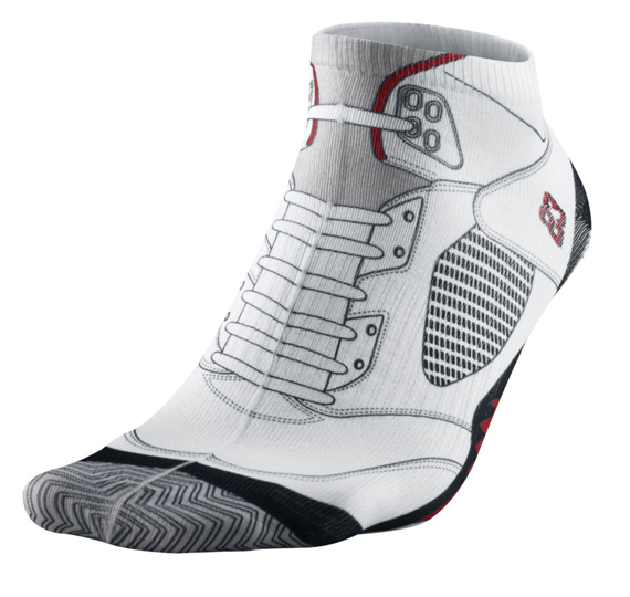 Air Jordan V White/Fire Red Socks