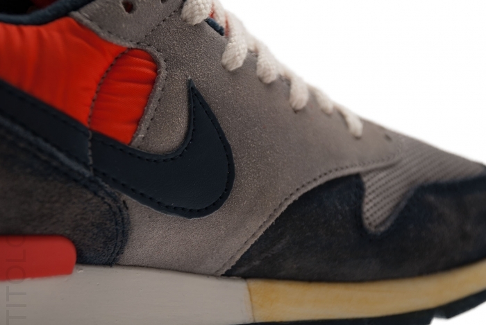 Nike Air Epic Vntg Sport Grey Obsidian Team Orange 3