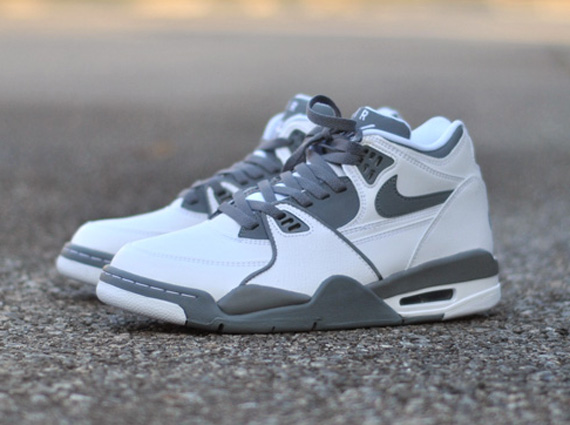 nike air flight 89 white grey