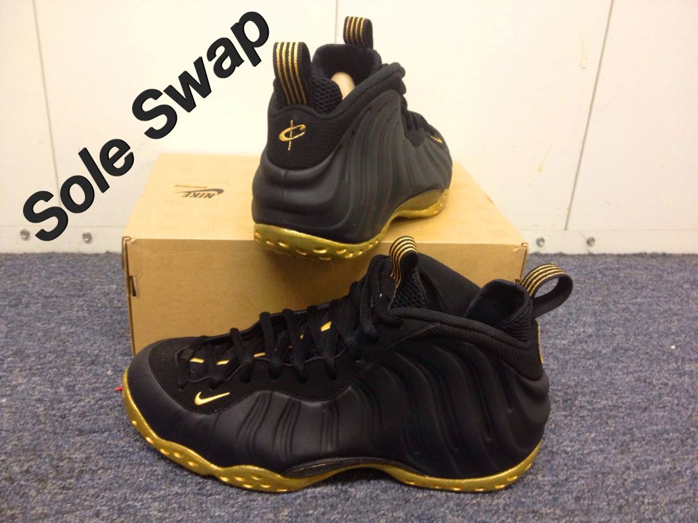 Nike Air Foamposite One Black Gold 02