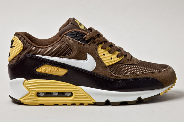 nike-air-max-90-essential-dark-khaki-vivid-sulfur-1 Nike Air Max 90 Essential Dark Khaki Vivid Sulfur 1