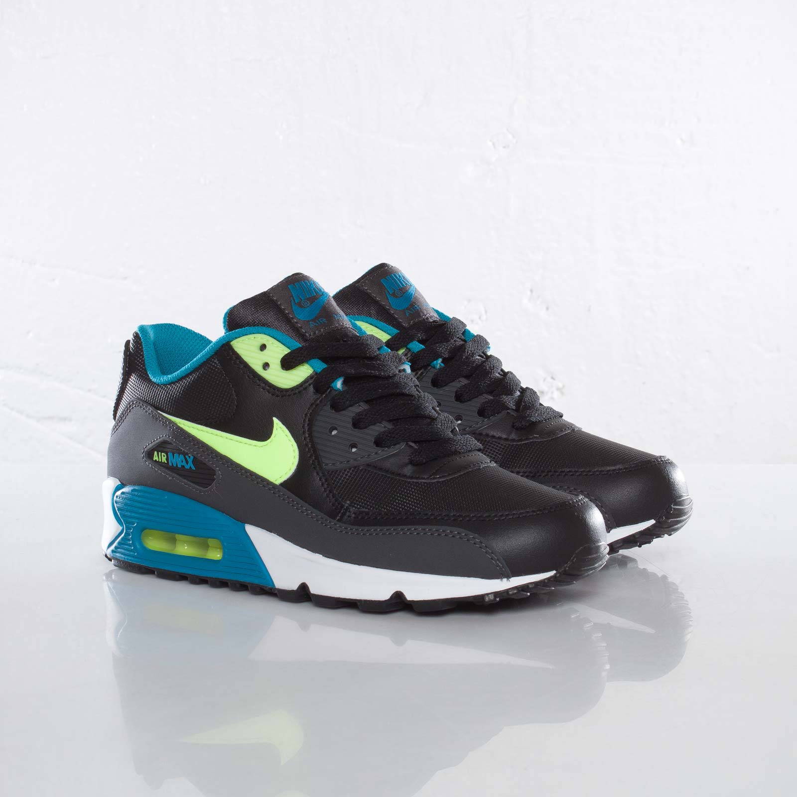 Nike Air Max 90 Gs Black Volt White Neo Turquoise 2