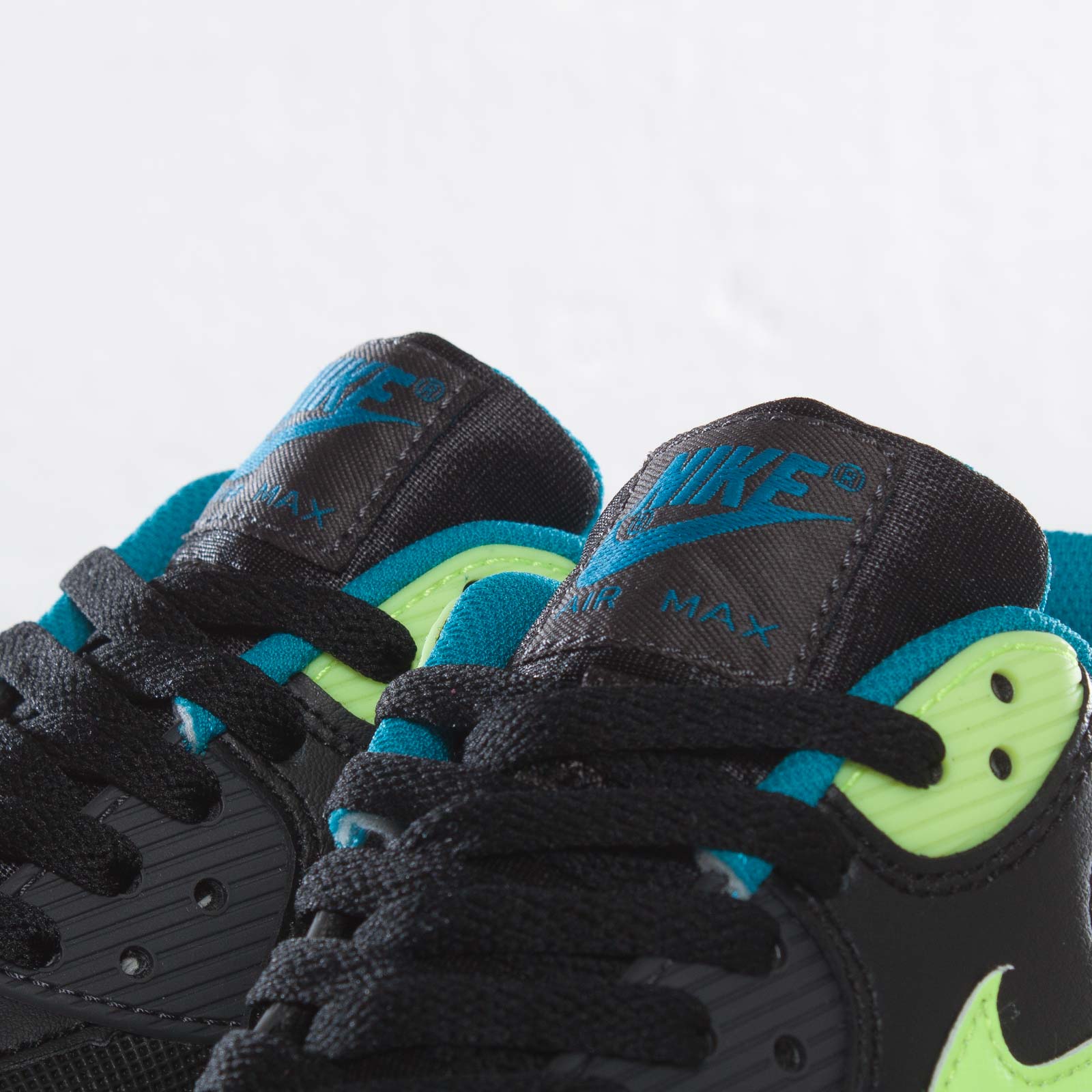 Nike Air Max 90 Gs Black Volt White Neo Turquoise 7