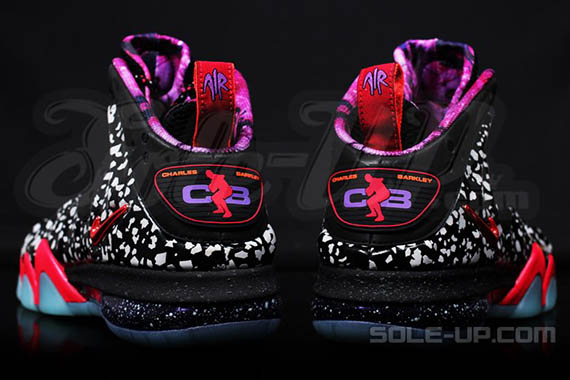 nike barkley posite max rayguns