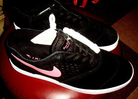 Nike Eric Koston 2 - Black - Pink