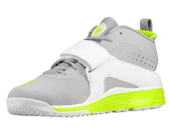 Nike Huarache Turf Lax Volt 4