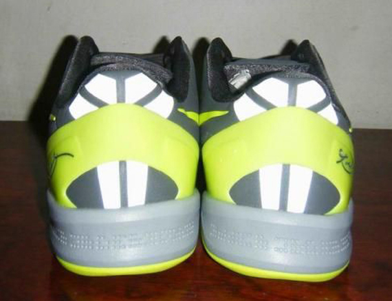 Nike Kobe 8 Grey Volt 04