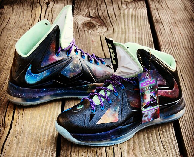 Nike Lebron X King Of Galaxy Customs 01