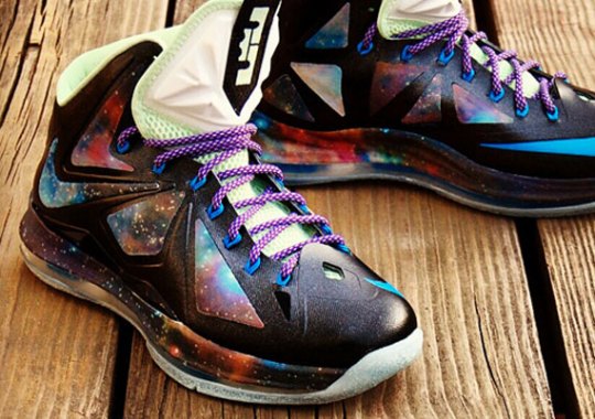 Nike cast lebron x king of galaxy customs