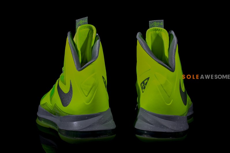Nike Lebron X Volt Dunkman 001