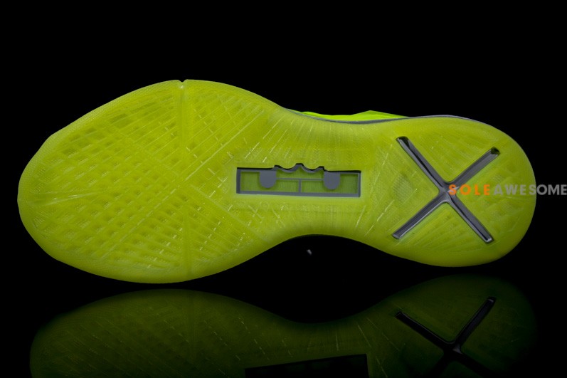 Nike Lebron X Volt Dunkman 007