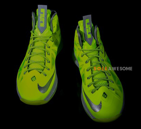 Nike Lebron X Volt Dunkman 1